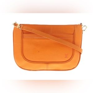 **SOLD** LV Sarvanga Crossbody